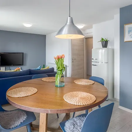 Modernes Mit Meerblick, Stylischem Interieur, Privatem Balkon, Grill, Klima, Wifi Apartament