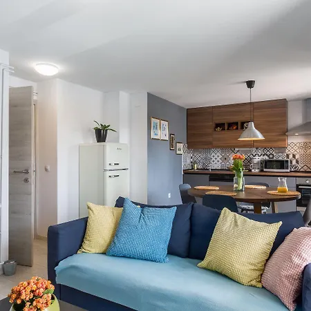 Modernes Mit Meerblick, Stylischem Interieur, Privatem Balkon, Grill, Klima, Wifi Apartment *